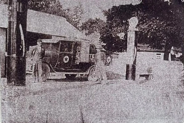 about-history-1930